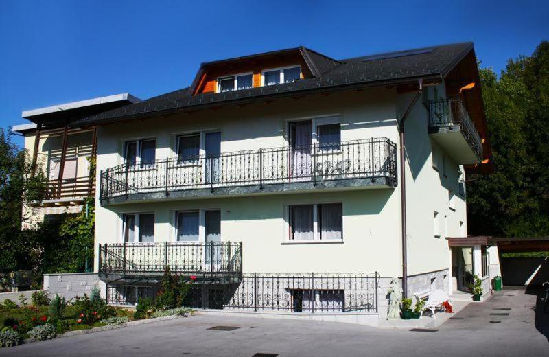 Sobe Apartma Dobe Блед Екстер'єр фото
